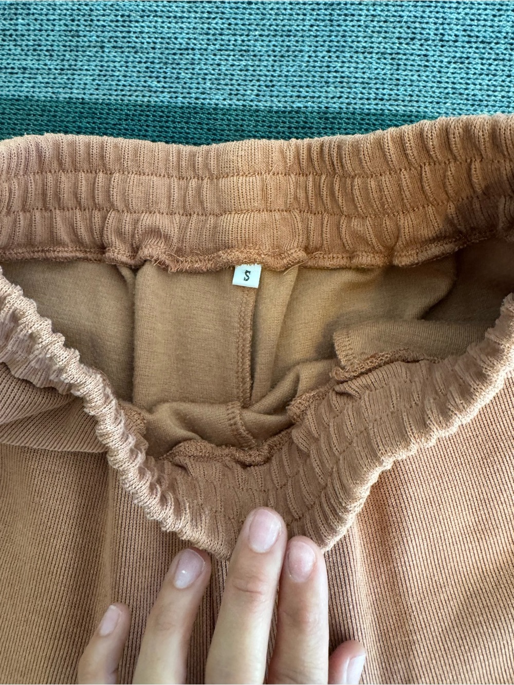 Womens Track Pants & Cropped Sweatshirt Set - Picture 5 of 5